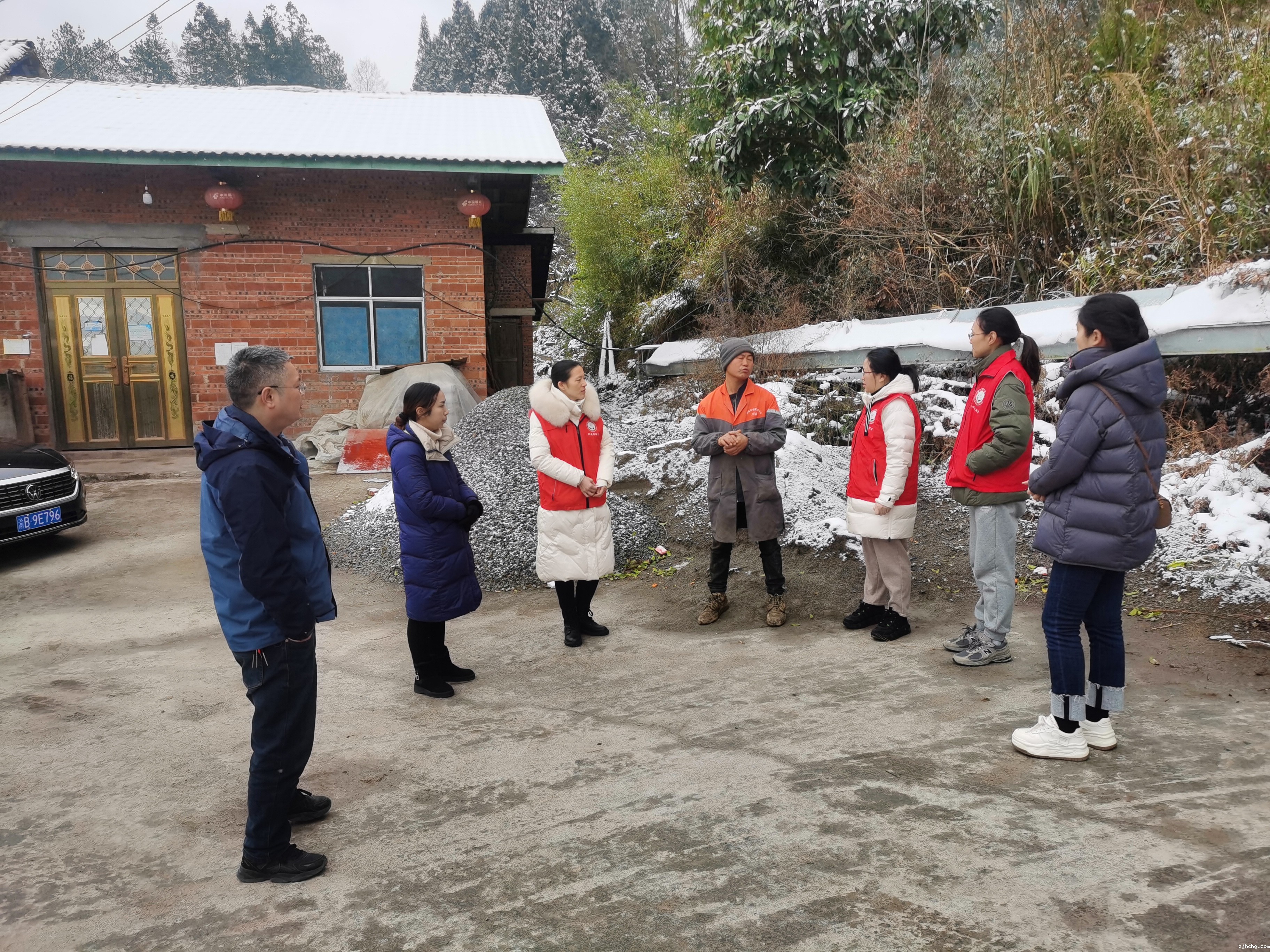 1 三个特派员.jpg