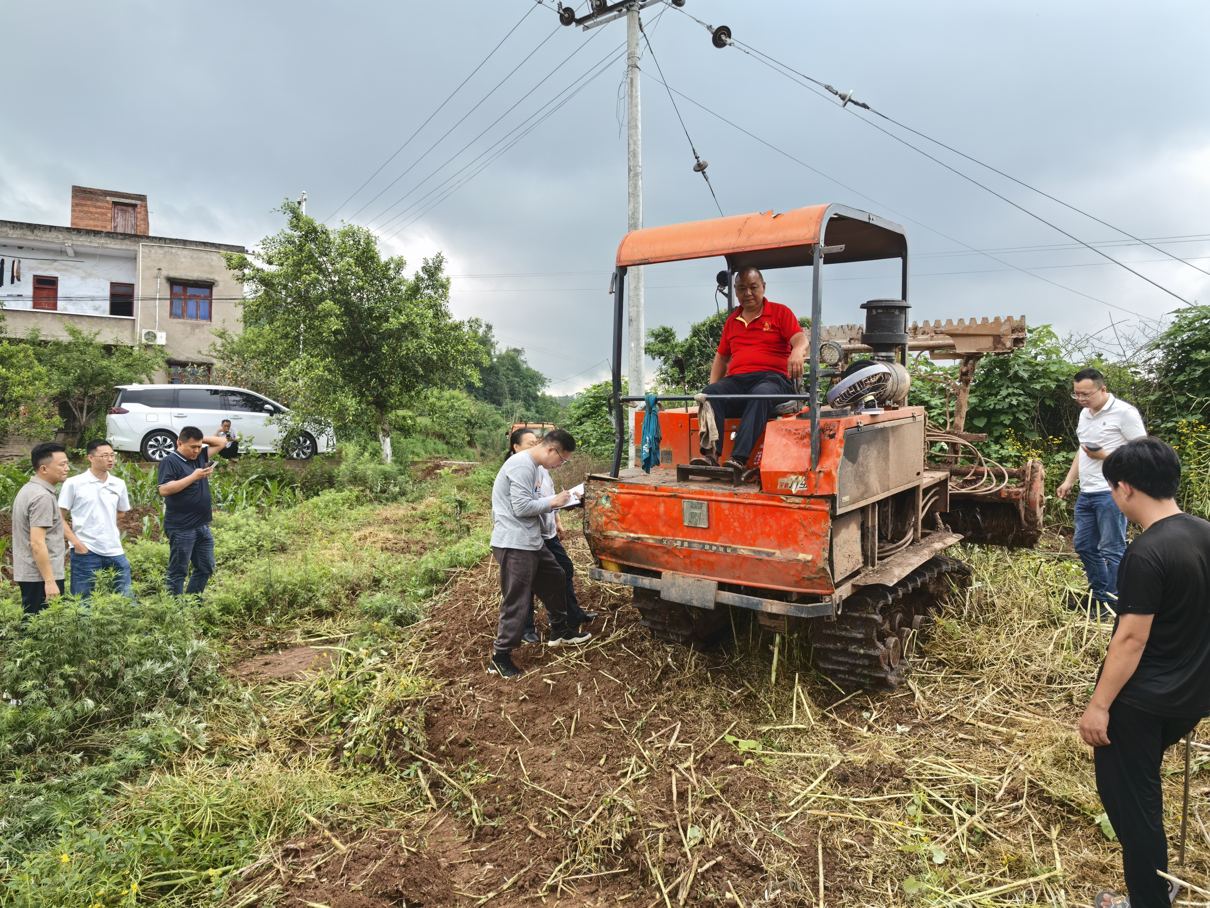 开展自走式旋耕机质量专项调查.jpg