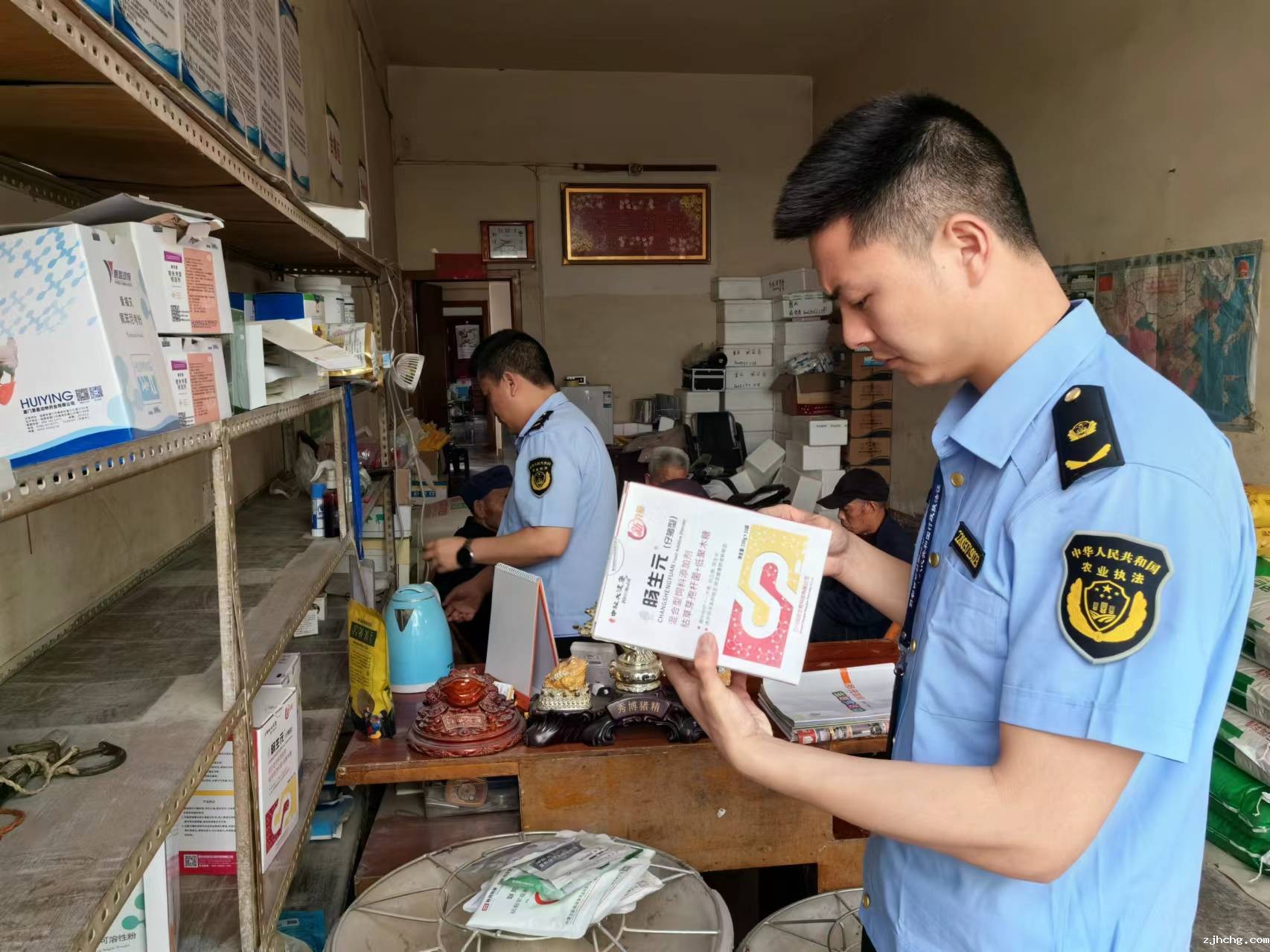 检查兽药门店2.jpg